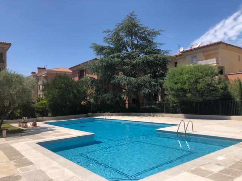 Belle Residence Au Centre De Saint Tropez Avec Piscine Et Garage Exteriör bild